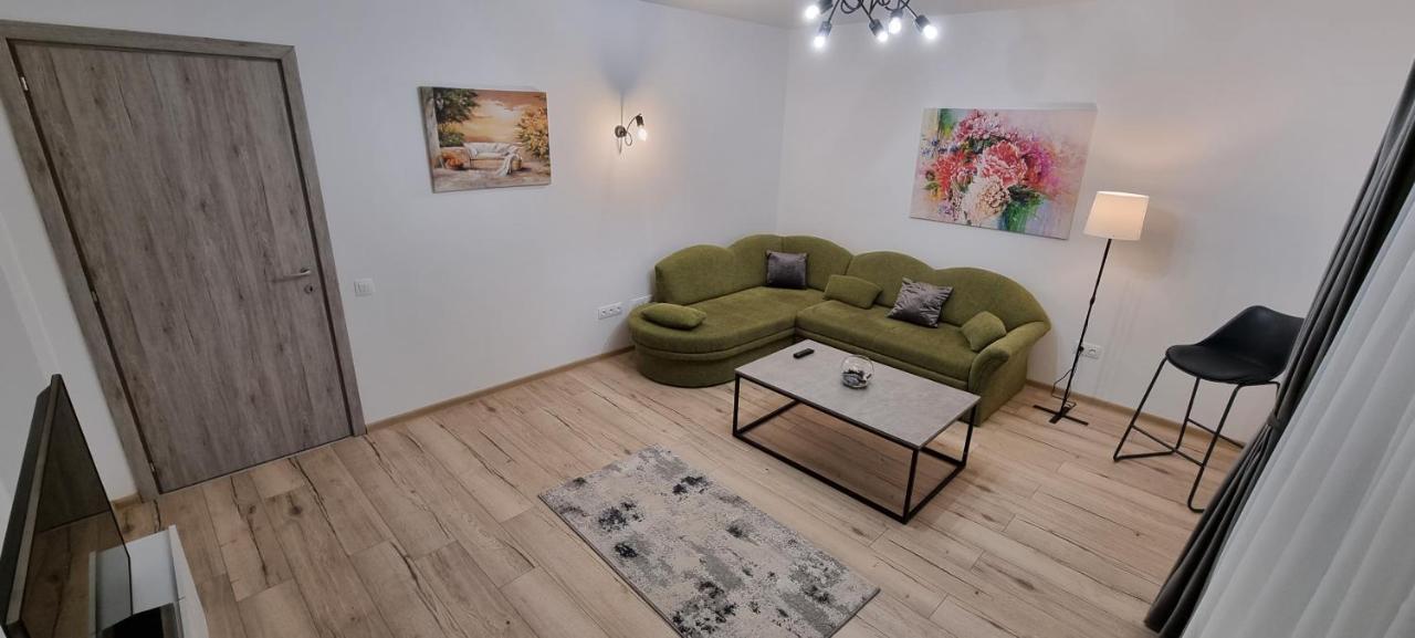 Ap Moden 3 Braşov Exterior foto